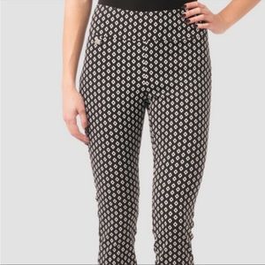 Joseph Ribkoff diamond print career capris size 14